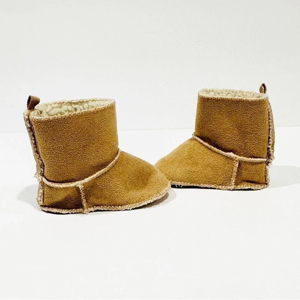 Gap babyGAP Camel Brown Sherpa Lined Booties